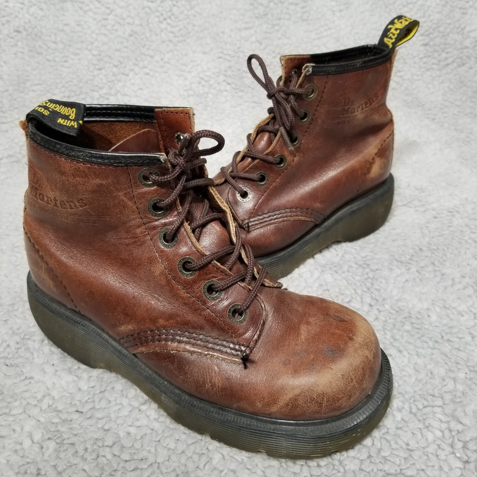 Vintage Dr Martens 8433 Club Sole Made In England 6 Hole Brown Boots Size 4